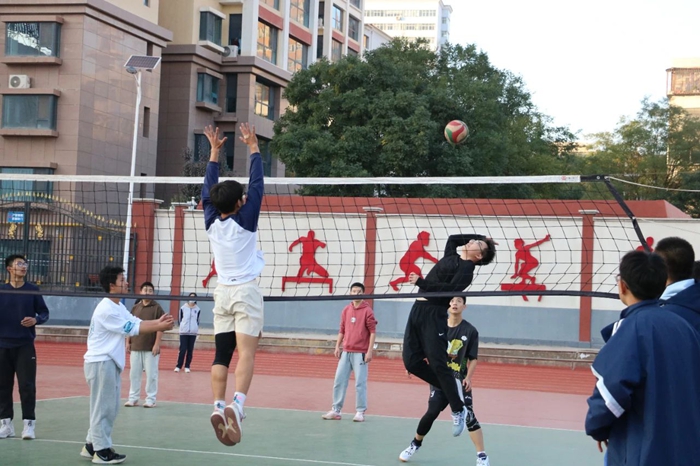 上形势进行