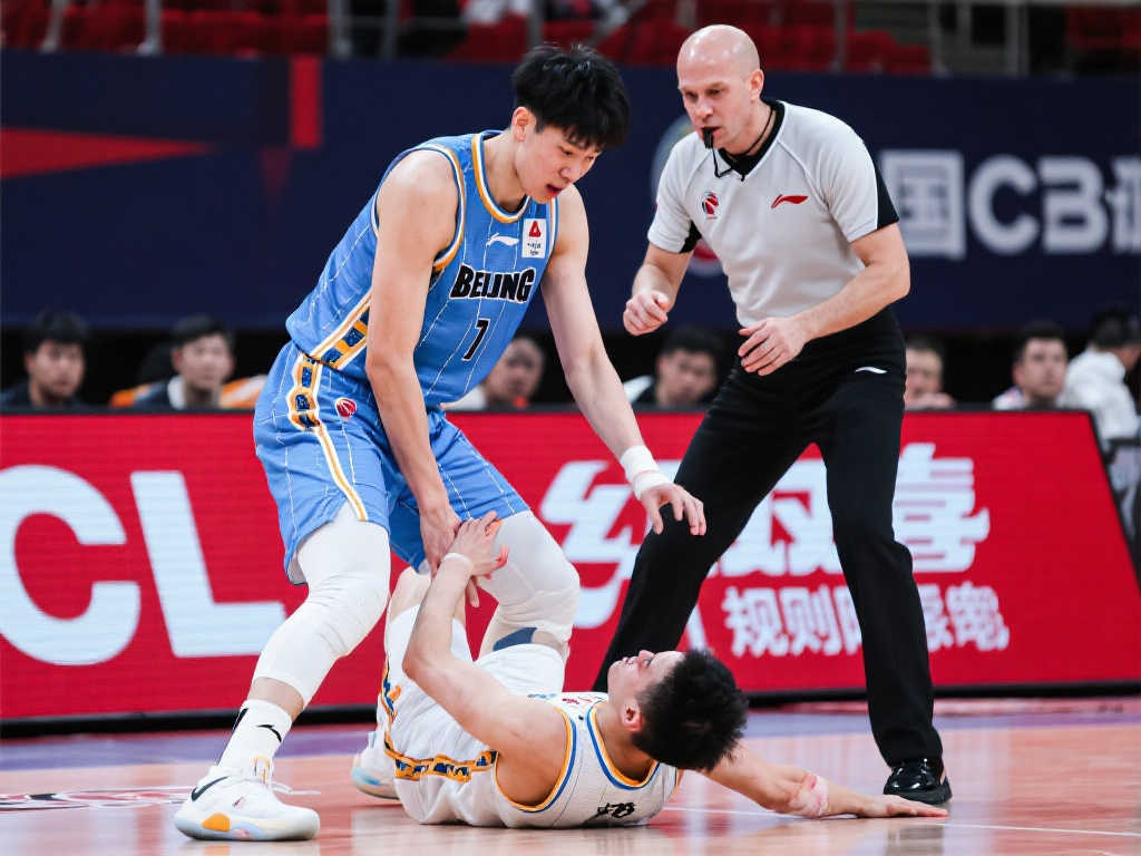 阿莫林掌舵