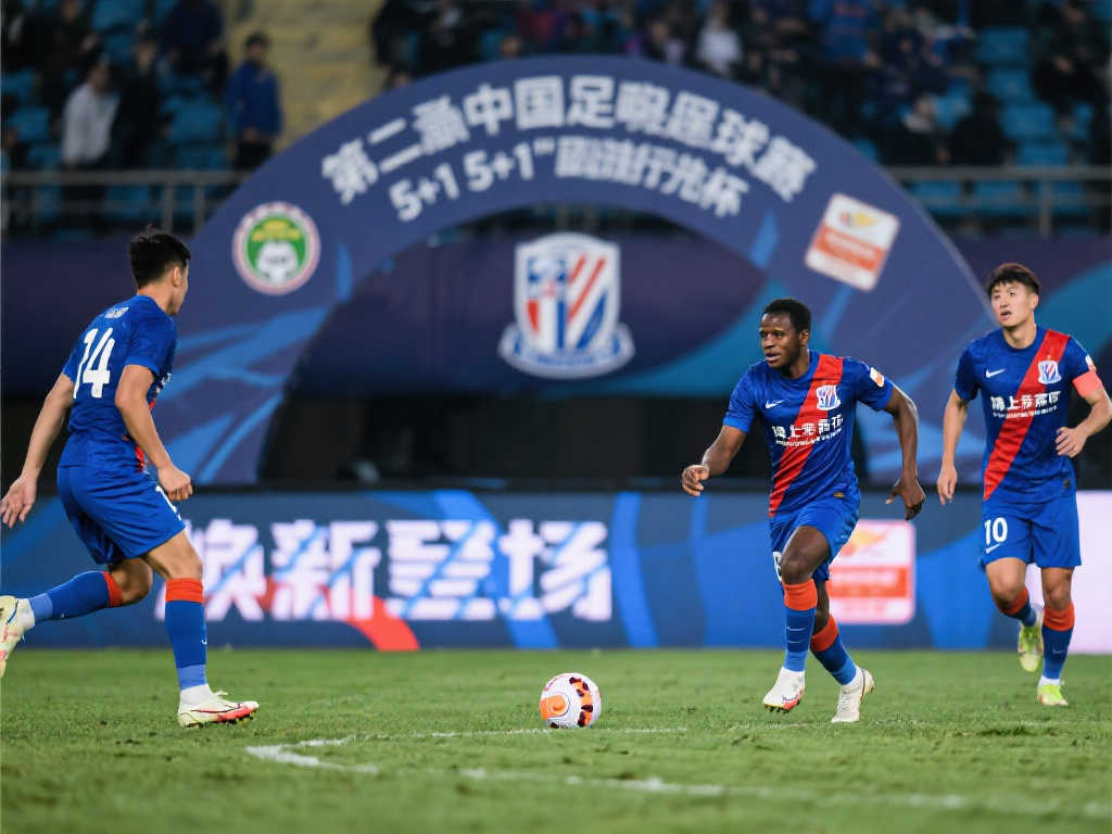 根据数据分 根据数据分